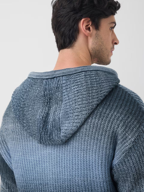 Hooded Sweater: Nova