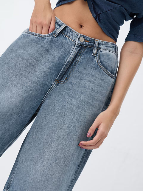 Barrel-Fit Denim: Drip Blue